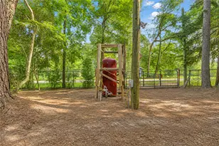 19426 Trail Oak Dr, Conroe, TX 77302 - Photo 16