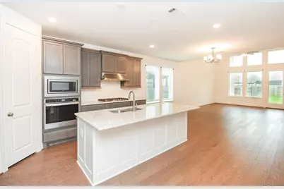 9406 Water Breeze Court, Missouri City, TX 77459 - Photo 4