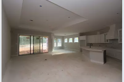 142 Hickory Forest Court, Willis, TX 77318 - Photo 8