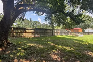1910 Reese St, Liberty, TX 77575 - Photo 2