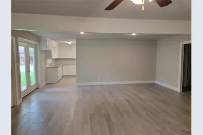 1211 Crestmont Street, Wharton, TX 77488 - Photo 14