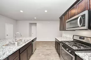 1702 Cooper Bluff Ct, Richmond, TX 77469 - Photo 8