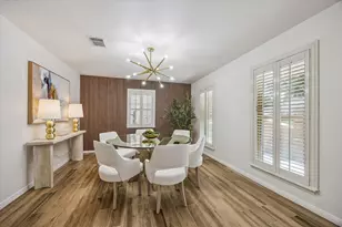 11418 Ash Creek Dr, Houston, TX 77043 - Photo 2