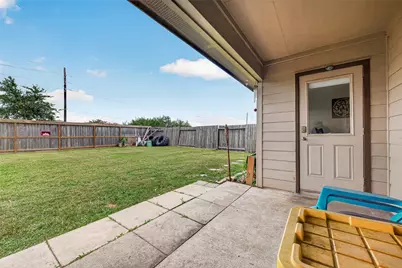 811 Petunia Falls Lane, Rosharon, TX 77583 - Photo 38