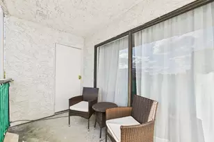 2814 S Bartell Dr, Houston, TX 77054 - Photo 18