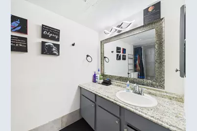 2814 S Bartell Drive #32, Houston, TX 77054 - Photo 14