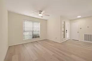 1404 Osborne Dr, Friendswood, TX 77546 - Photo 8