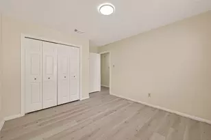 1404 Osborne Dr, Friendswood, TX 77546 - Photo 32