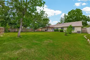 1404 Osborne Dr, Friendswood, TX 77546 - Photo 44