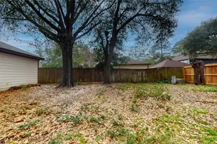 8103 Wycomb Dr, Houston, TX 77070 - Photo 42