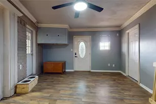 8103 Wycomb Dr, Houston, TX 77070 - Photo 16
