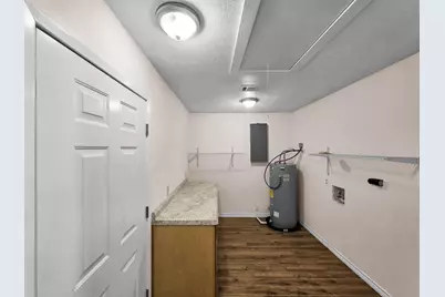 1438 W Palm Drive, Winnie, TX 77665 - Photo 24