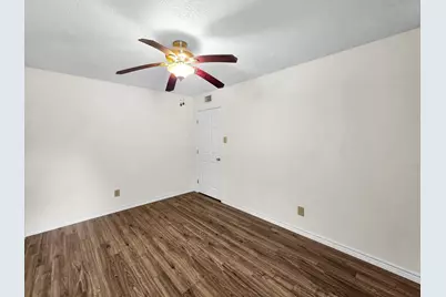 1438 W Palm Drive, Winnie, TX 77665 - Photo 38