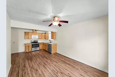 1438 W Palm Drive, Winnie, TX 77665 - Photo 18