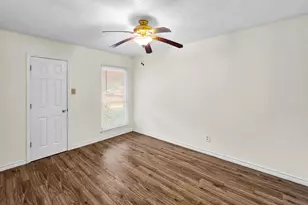 1438 W Palm Dr, Winnie, TX 77665 - Photo 36