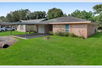1438 W Palm Drive, Winnie, TX 77665 - Photo 4