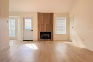 2533 Knoxville Dr, League City, TX 77573 - Photo 2