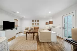 3444 Meadow Lake Ln, Houston, TX 77027 - Photo 16