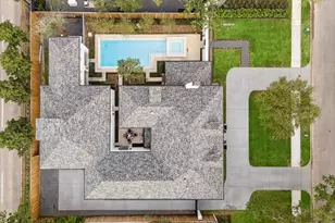 3444 Meadow Lake Ln, Houston, TX 77027 - Photo 42