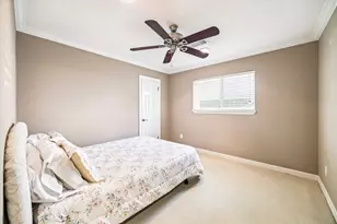 12518 Hazelwood Ln, Houston, TX 77077 - Photo 24