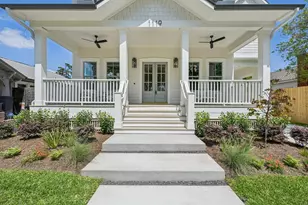 1119 E 7th 1/2 St, Houston, TX 77009 - Photo 2