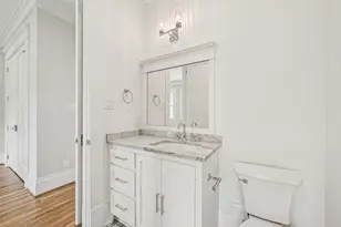 1119 E 7th 1/2 St, Houston, TX 77009 - Photo 40