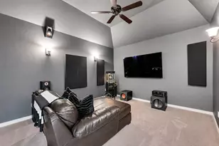 2204 Stillhouse Hollow Ln, Friendswood, TX 77546 - Photo 32