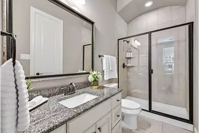 2204 Stillhouse Hollow Lane, Friendswood, TX 77546 - Photo 24