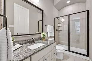 2204 Stillhouse Hollow Ln, Friendswood, TX 77546 - Photo 24