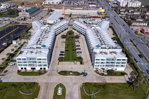 6102 Seawall Blvd, Galveston, TX 77551 - Photo 28