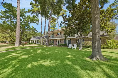 13926 Perthshire Road, Houston, TX 77079 - Photo 2