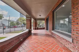 816 Hawthorne St, Houston, TX 77006 - Photo 40
