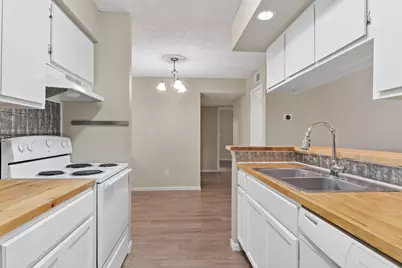250 El Dorado Boulevard #259, Webster, TX 77598 - Photo 6