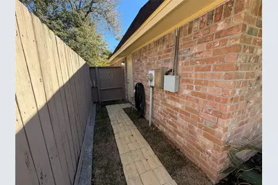 9227 Vanwood Street, Houston, TX 77040 - Photo 16