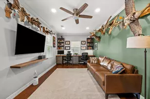 6546 Lindyann Ln, Houston, TX 77008 - Photo 22