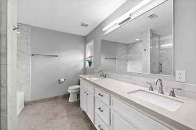 6546 Lindyann Lane, Houston, TX 77008 - Photo 20