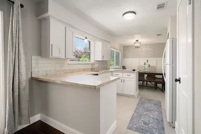 2109 Victoria Court, League City, TX 77573 - Photo 8