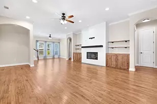 305 Main St, Roanoke, TX 76262 - Photo 10