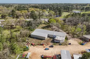 1893 US Hwy 190 Dr, Huntsville, TX 77340 - Photo 12