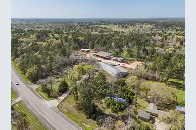 1893 US Hwy 190 Drive, Huntsville, TX 77340 - Photo 22