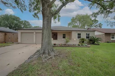 711 Voyager Drive, Houston, TX 77062 - Photo 1