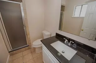 711 Voyager Dr, Houston, TX 77062 - Photo 18