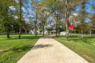 31219 Edgewater Dr, Magnolia, TX 77354 - Photo 6