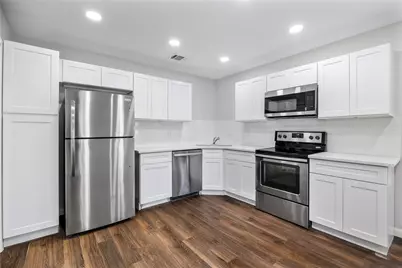 12611 S Coast Drive, Houston, TX 77047 - Photo 2