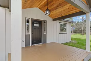 2357 Neyland Rd, Silsbee, TX 77656 - Photo 2