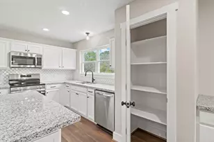 2357 Neyland Rd, Silsbee, TX 77656 - Photo 14