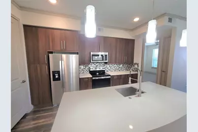 1800 St Joseph Parkway #426, Houston, TX 77003 - Photo 6