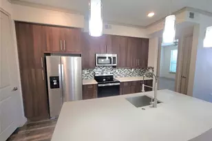 1800 St Joseph Pkwy, Houston, TX 77003 - Photo 6