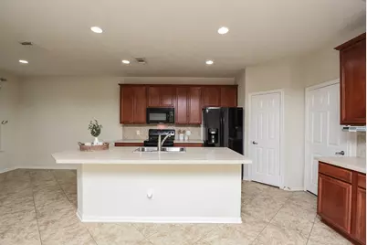6 S Burberry Park Circle, The Woodlands, TX 77382 - Photo 6
