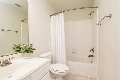 6 S Burberry Park Circle, The Woodlands, TX 77382 - Photo 22